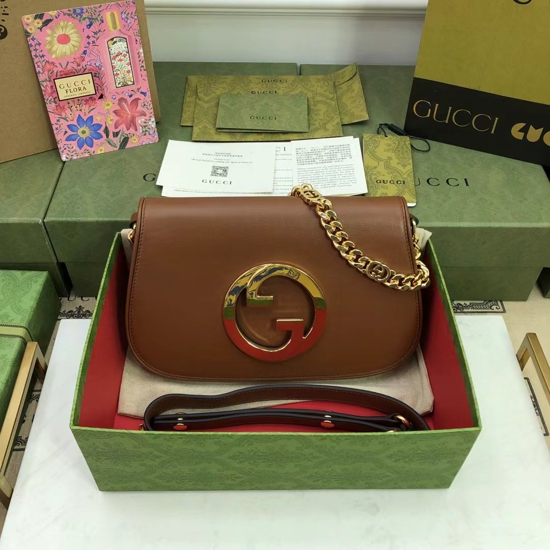 GUCCI BLONDIE SHOULDER BAG Style ‎699268 UXX0G 2535