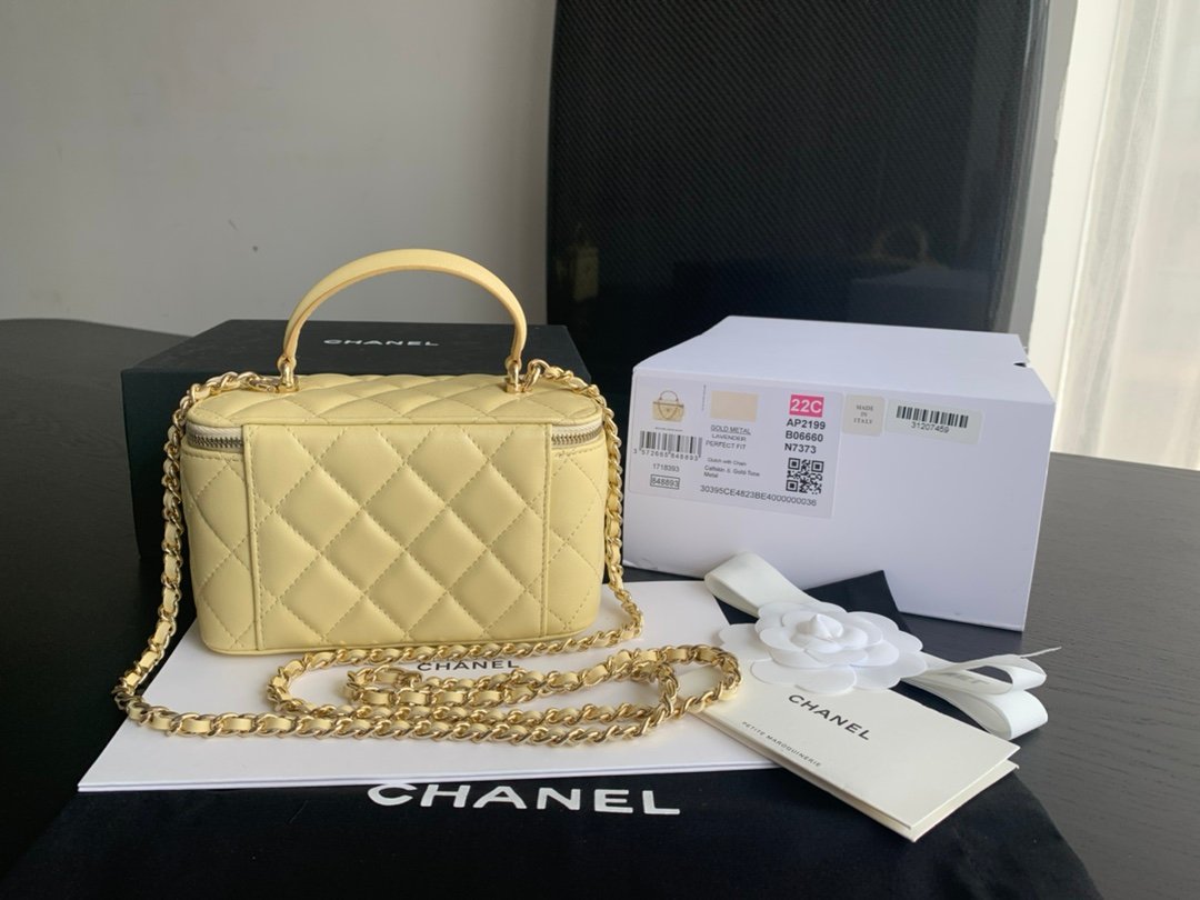 Replica Chanel 1:1 Mirror 22 Top Yellow Ap2199