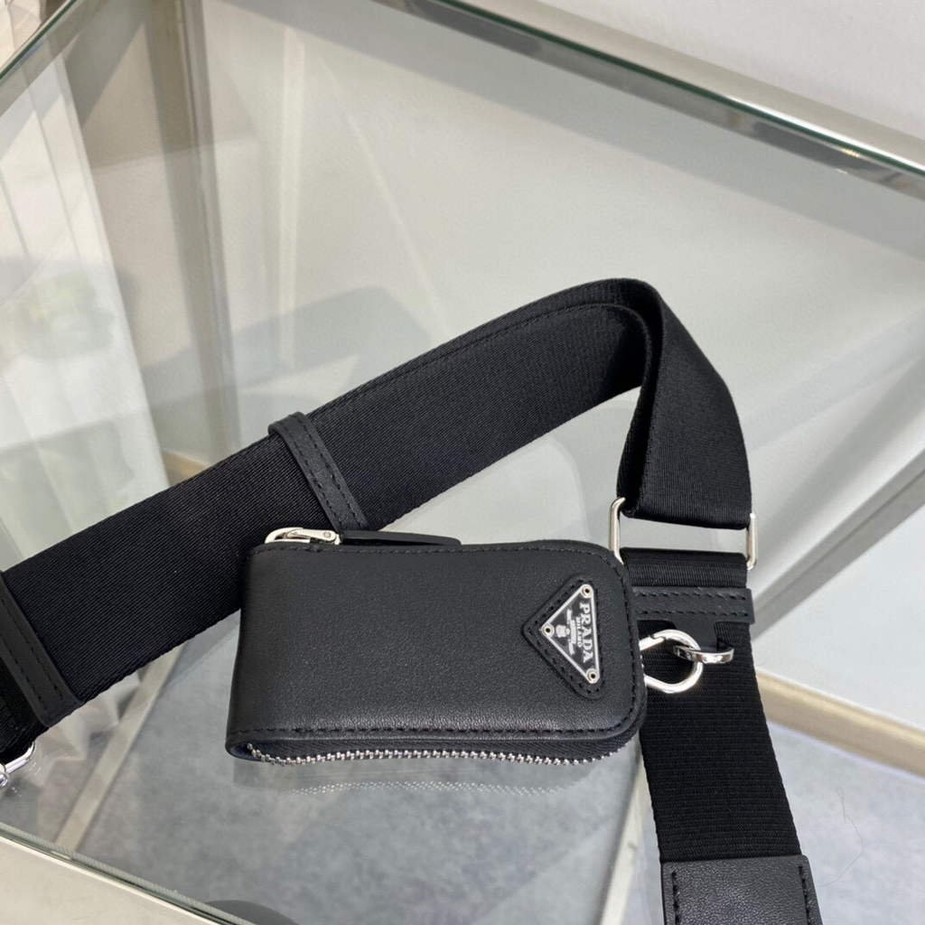 Replica Prada Leather Prada Triangle shoulder bag 1BH190 Black