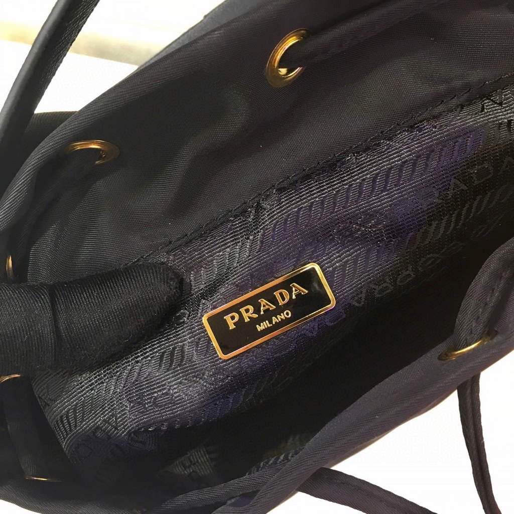 65324eface91a.jpg Replica Prada 1BH038 Prada Duet Re-Nylon Bucket shoulder bag Black