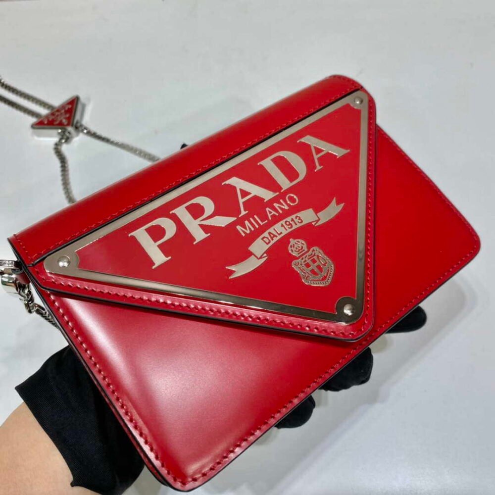 653251699404b.jpg Replica Prada 1BH189 Brushed leather shoulder bag Red