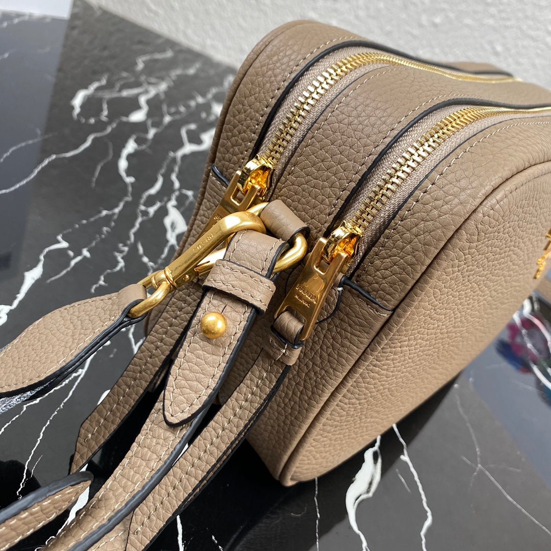 Replica Prada 1BH082 Leather bag with shoulder strap Apricot Gold