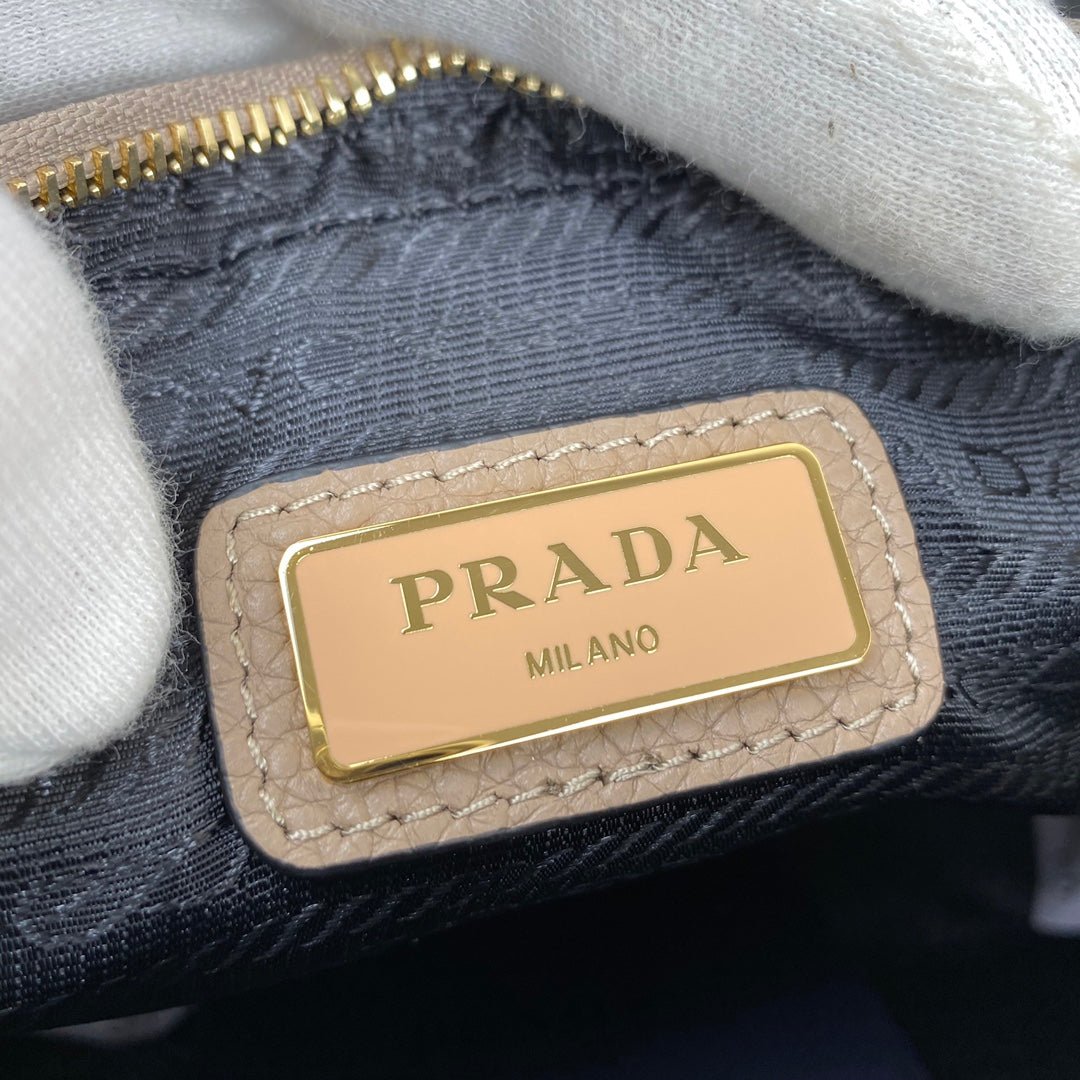 Replica Prada 1BH082 Leather bag with shoulder strap Apricot Gold