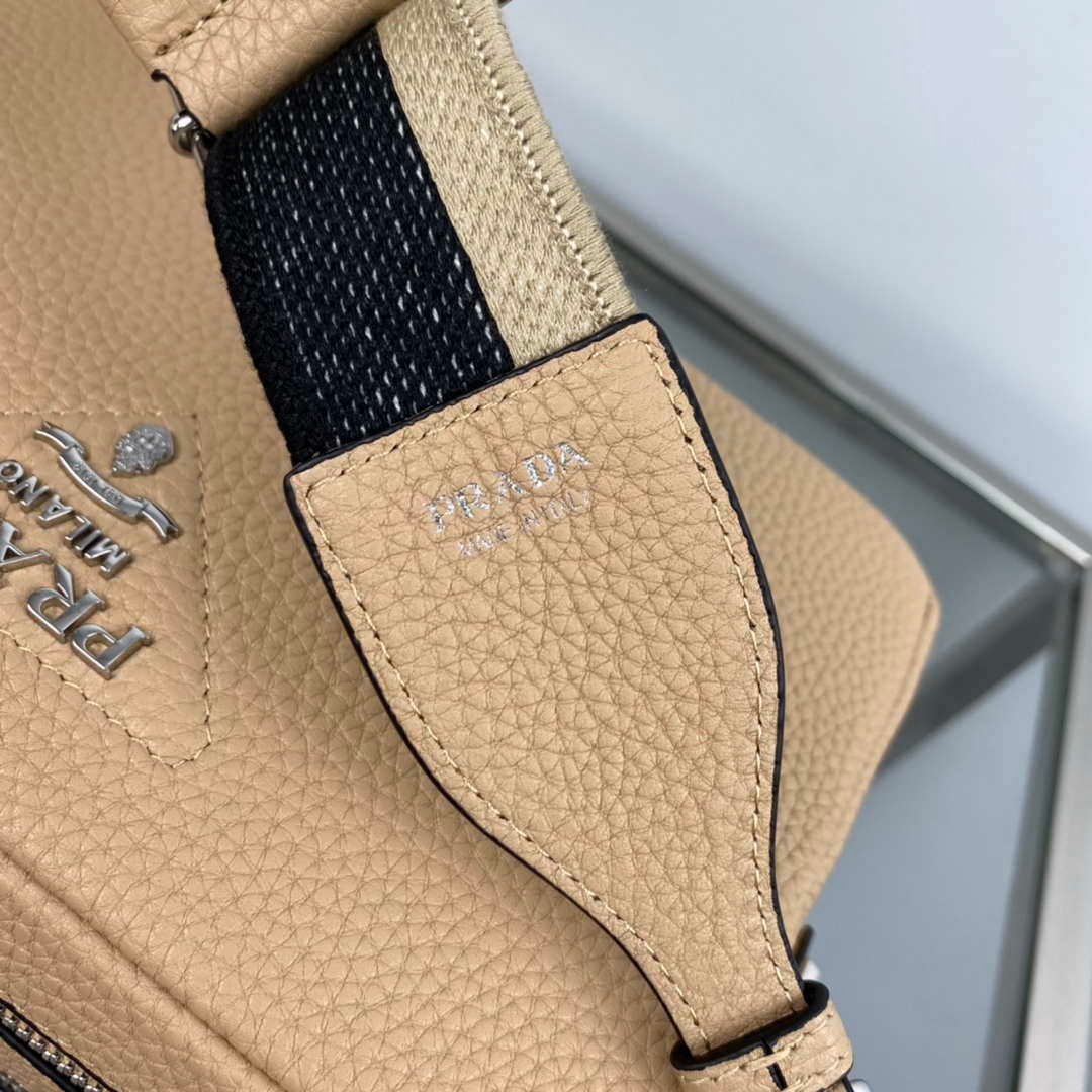 Replica Prada Leather bag with shoulder strap 1BH082 Apricot