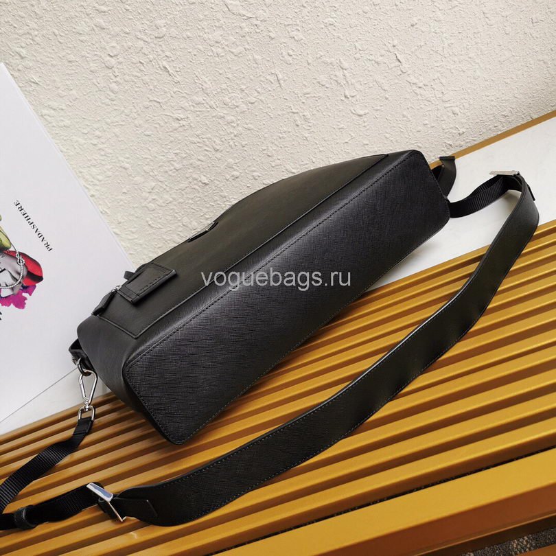 Our Factory offer best Designer HIGH quality replica handbags in cheaper price! Up to 70% discount now. Quality Guarantee! Fast Shipping Worldwide Replica Prada 2VG044 Saffiano Leather Tote Bag in Black
