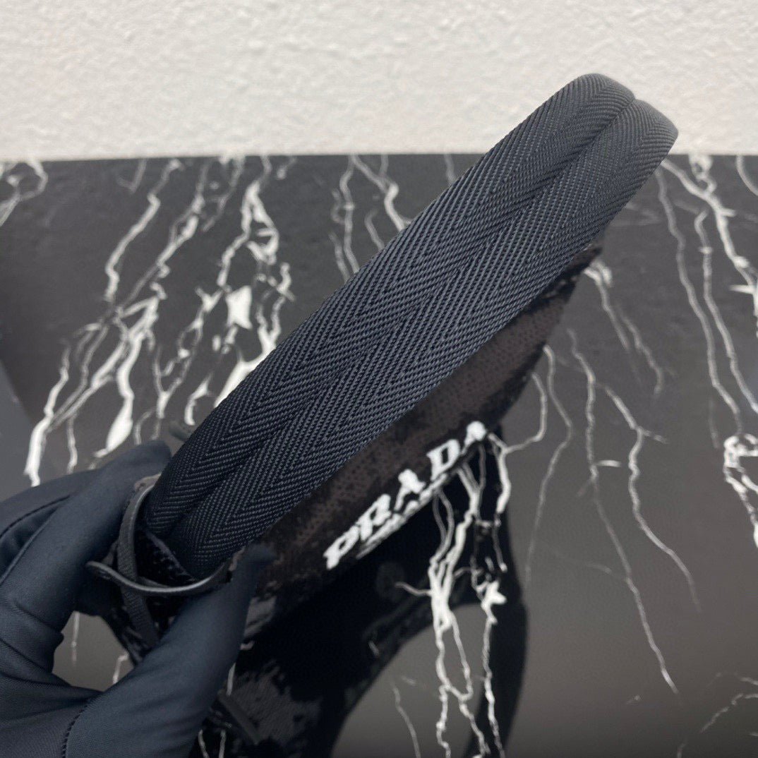 653253f6ca5c3.jpg Replica Prada 1NE515 Re-Edition 2000 sequined Re-Nylon mini-bag Black