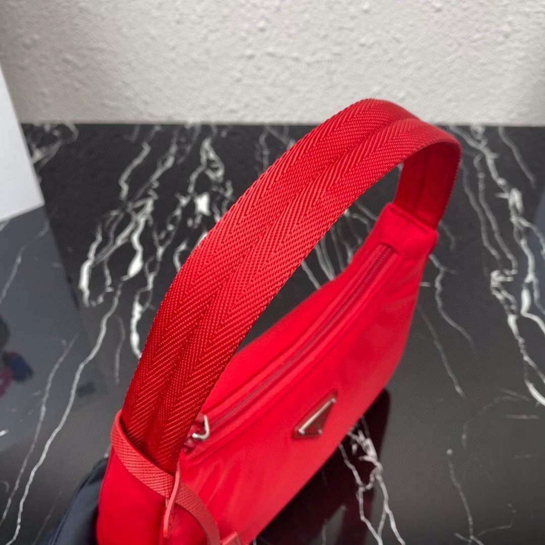 Replica Prada 1NE515 Re-Nylon Re-Edition 2000 mini-bag Red