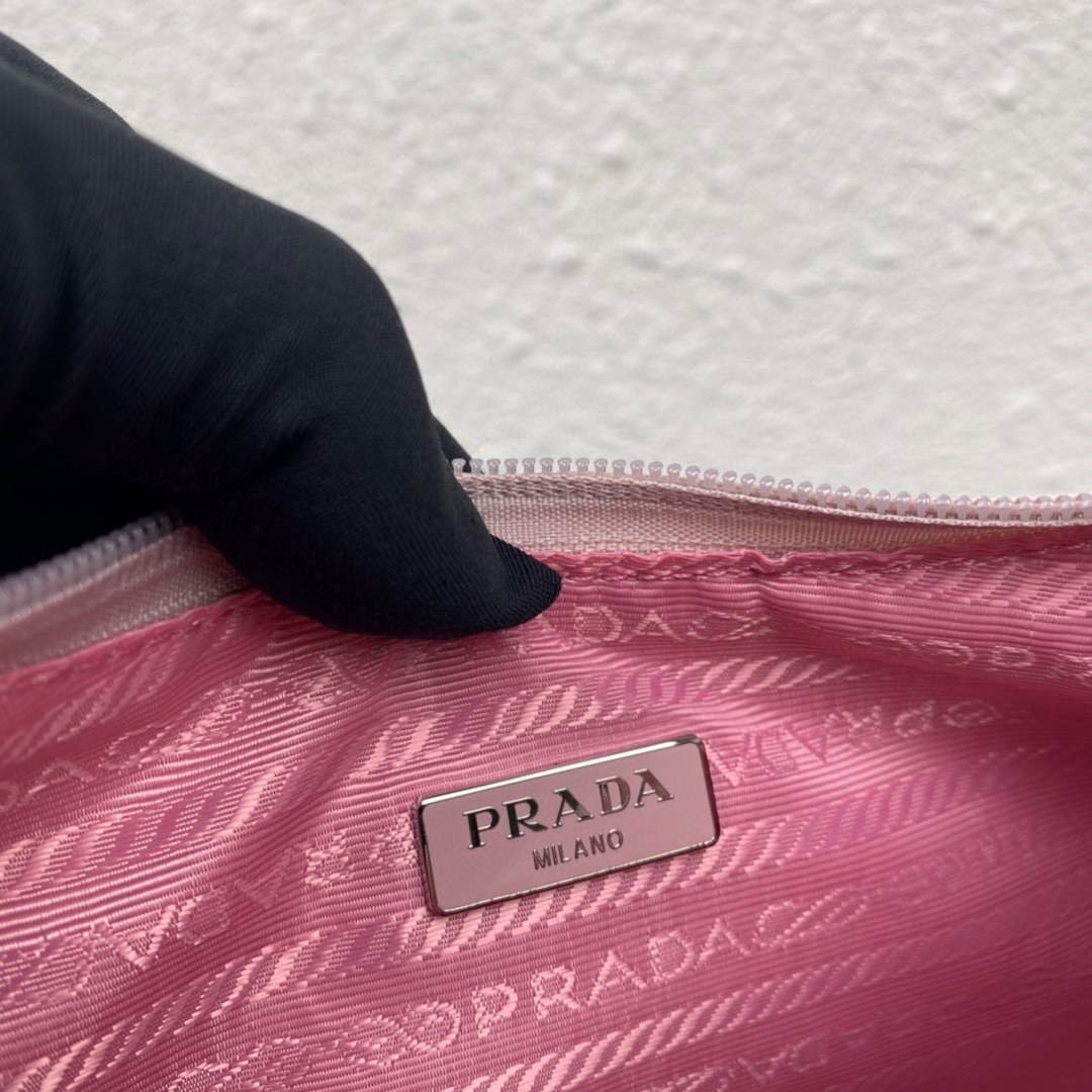 Replica Prada 1NE515 Re-Nylon Re-Edition 2000 mini-bag Light Pink