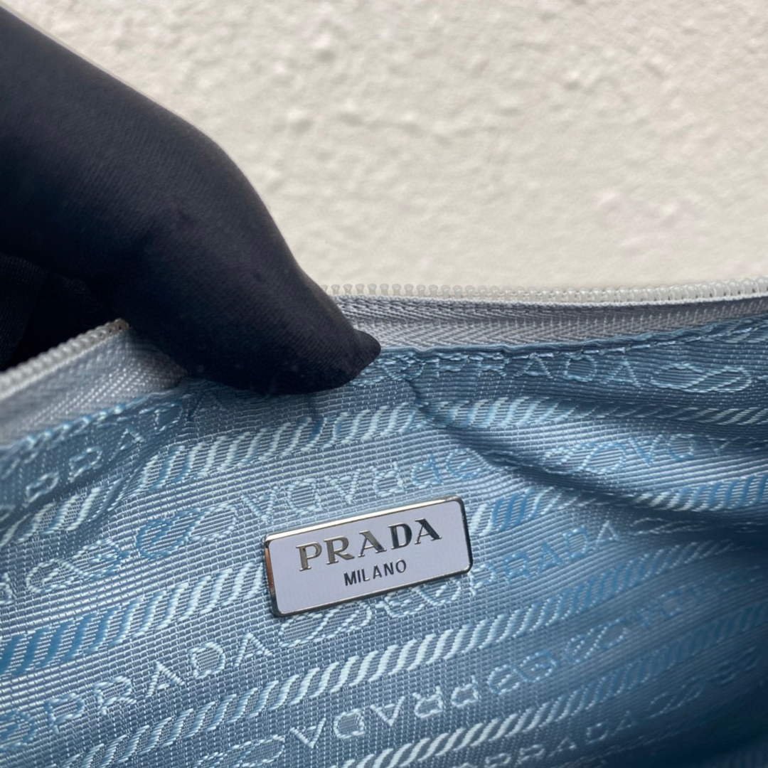 Replica Prada 1NE515 Re-Nylon Re-Edition 2000 mini-bag Light Blue