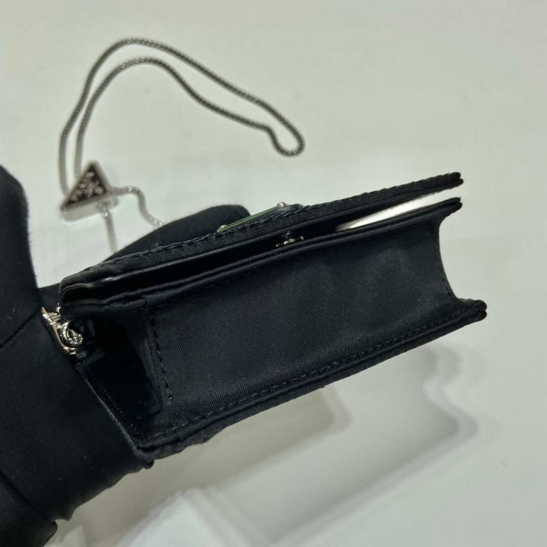 Replica Prada Cardholder with shoulder strap and sequins 1MR024 Black