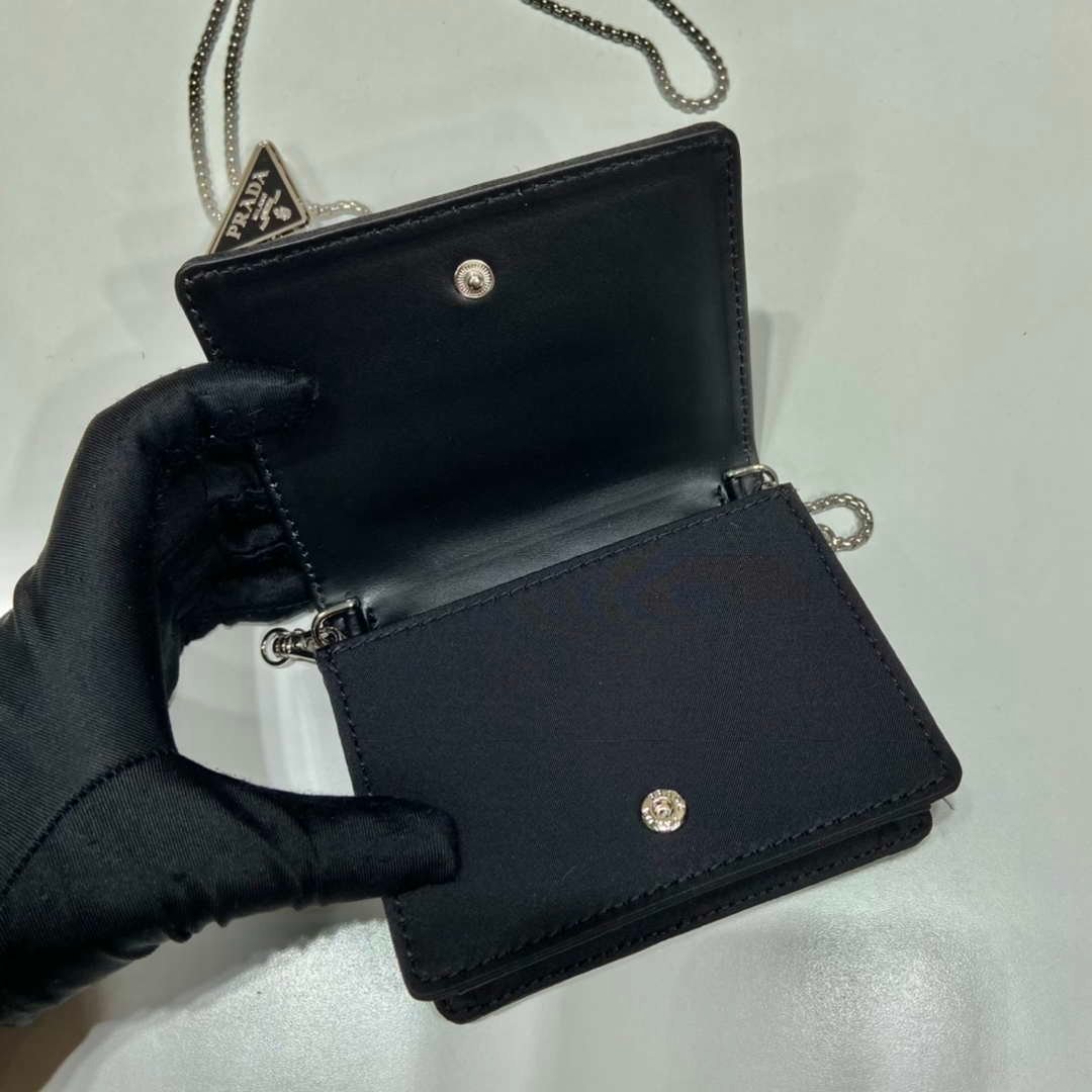 Replica Prada Cardholder with shoulder strap and sequins 1MR024 Black
