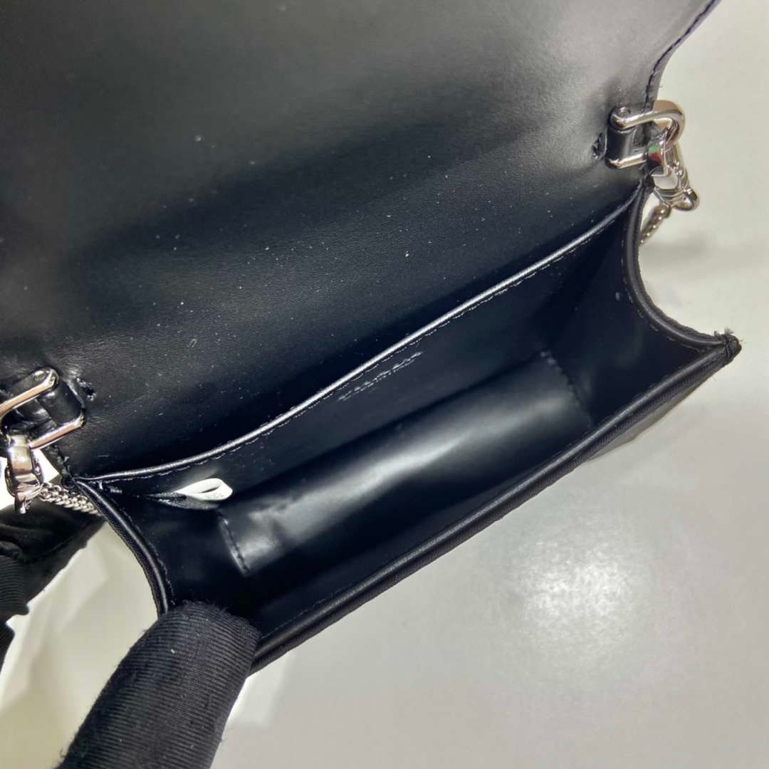 Replica Prada Cardholder with shoulder strap and sequins 1MR024 Black