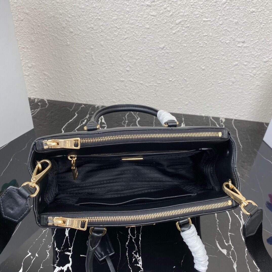Replica Prada Small Prada Galleria Saffiano Leather bag 1BA863 Black