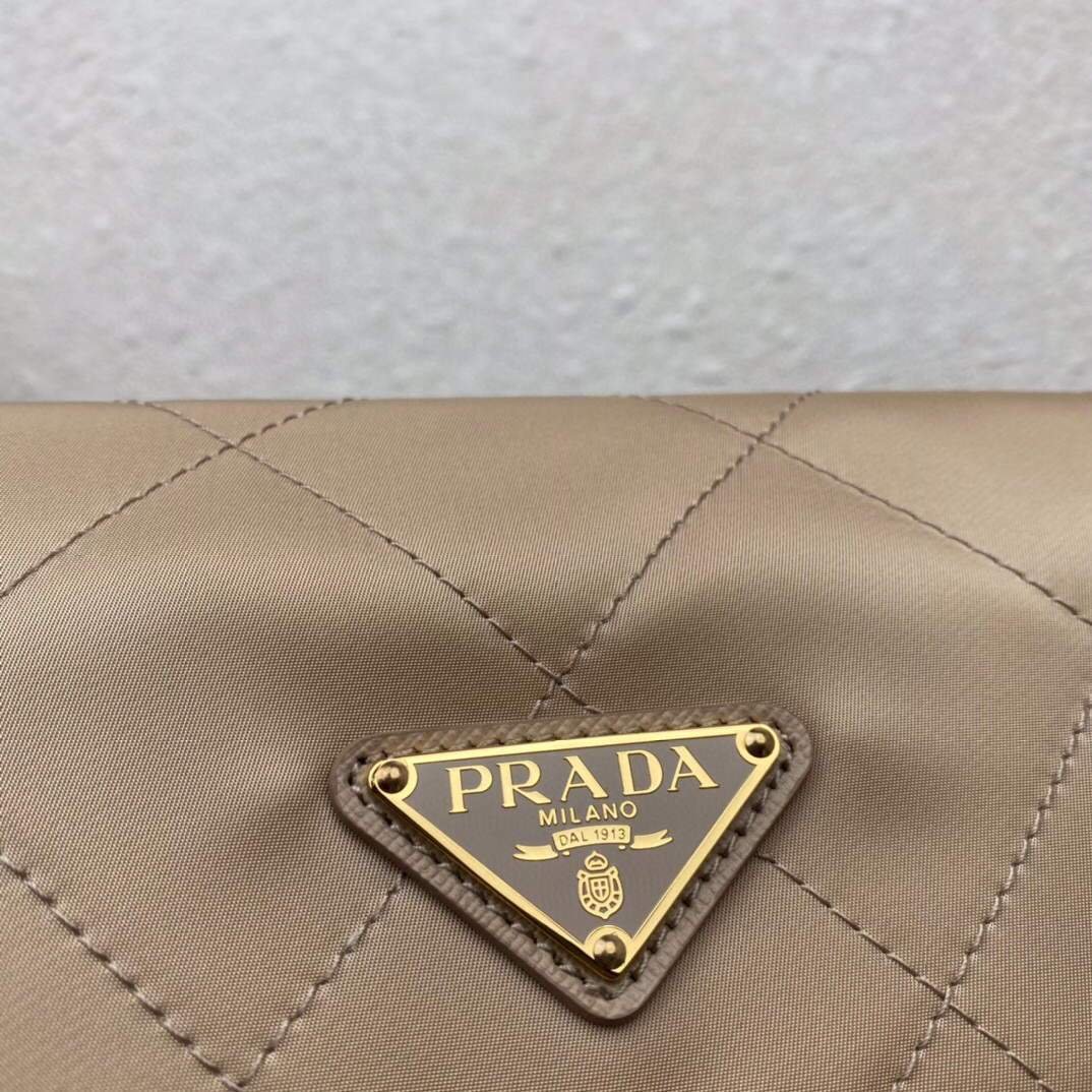 replica handbags, knock off purses, knockoff handbags, fake designer handbags, replica designer handbags, replica handbags,high quality replica designer handbags, Replica Prada Nylon Vintage Chain Stray Bag 1BD620 Apricot