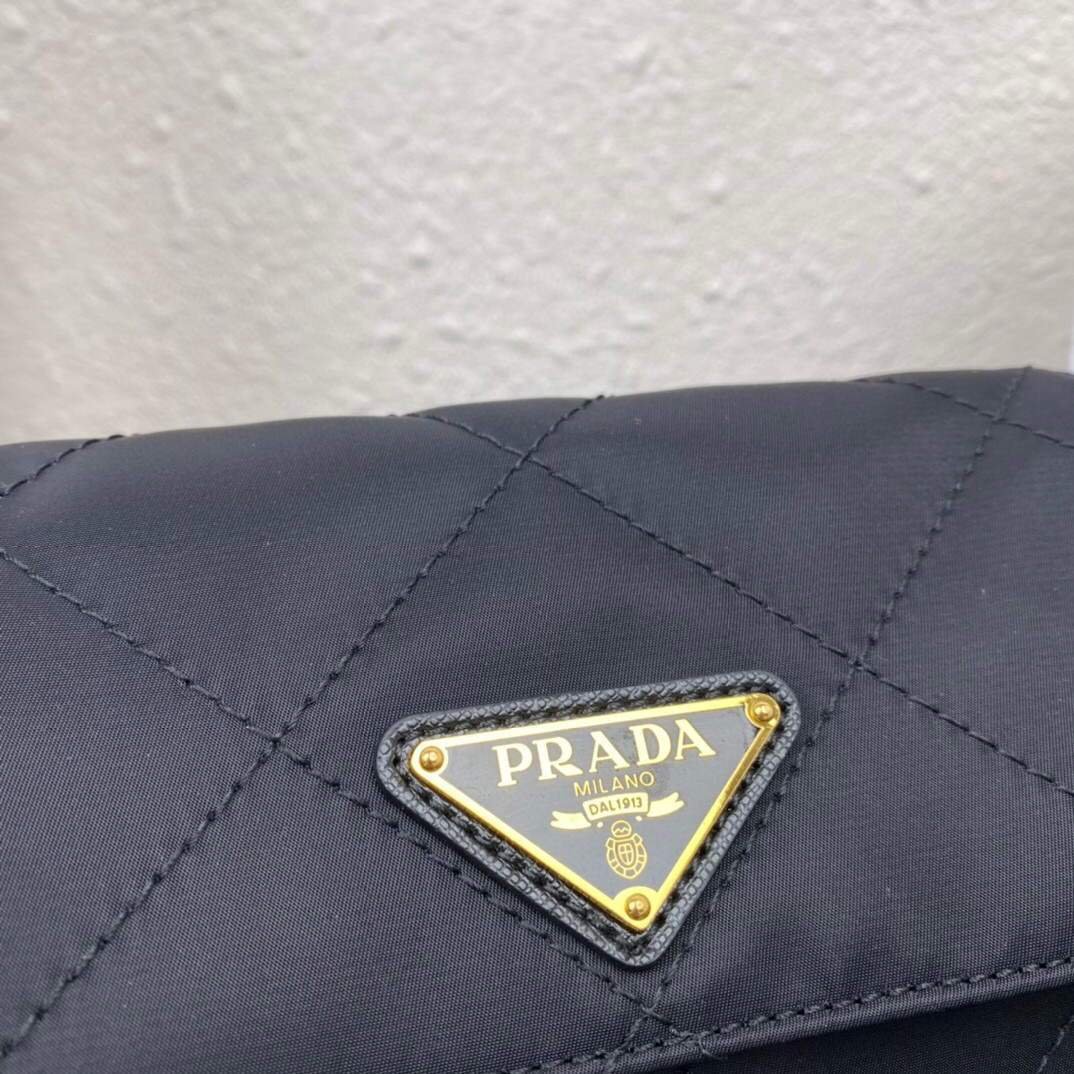 replica handbags, knock off purses, knockoff handbags, fake designer handbags, replica designer handbags, replica handbags,high quality replica designer handbags, Replica Prada Nylon Vintage Chain rhombus stray Bag 1BD619 Black