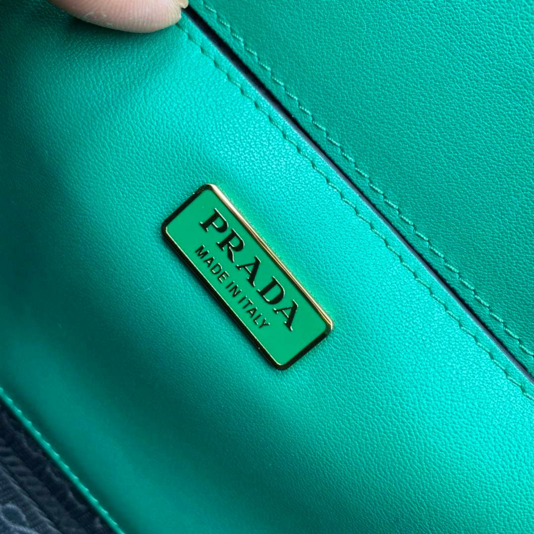 Replica Prada 1BD320 Prada Emblème Saffiano Shoulder Bag Green
