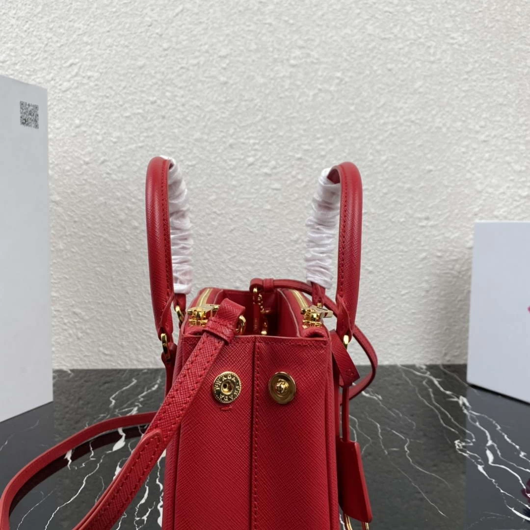 Replica Prada 1BA906 Prada Galleria Saffiano leather mini-bag Red