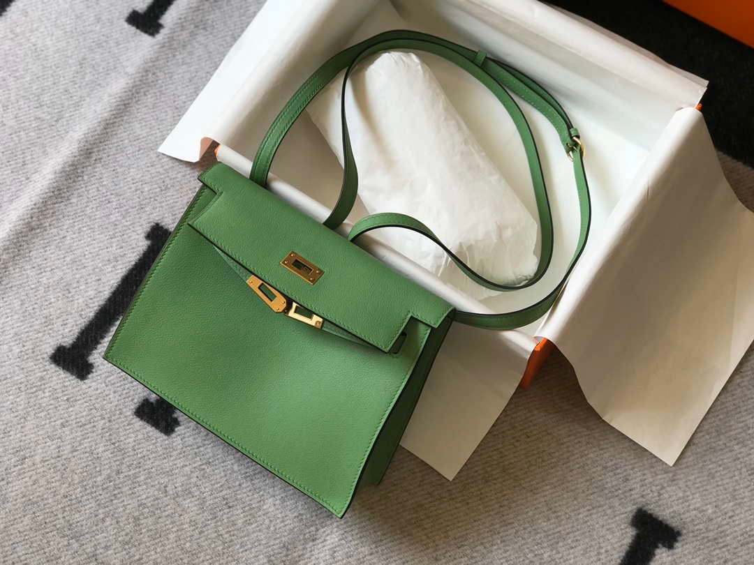 Replica Hermes Kelly Danse 22cm Leather Bag 20362 Avocado Green
