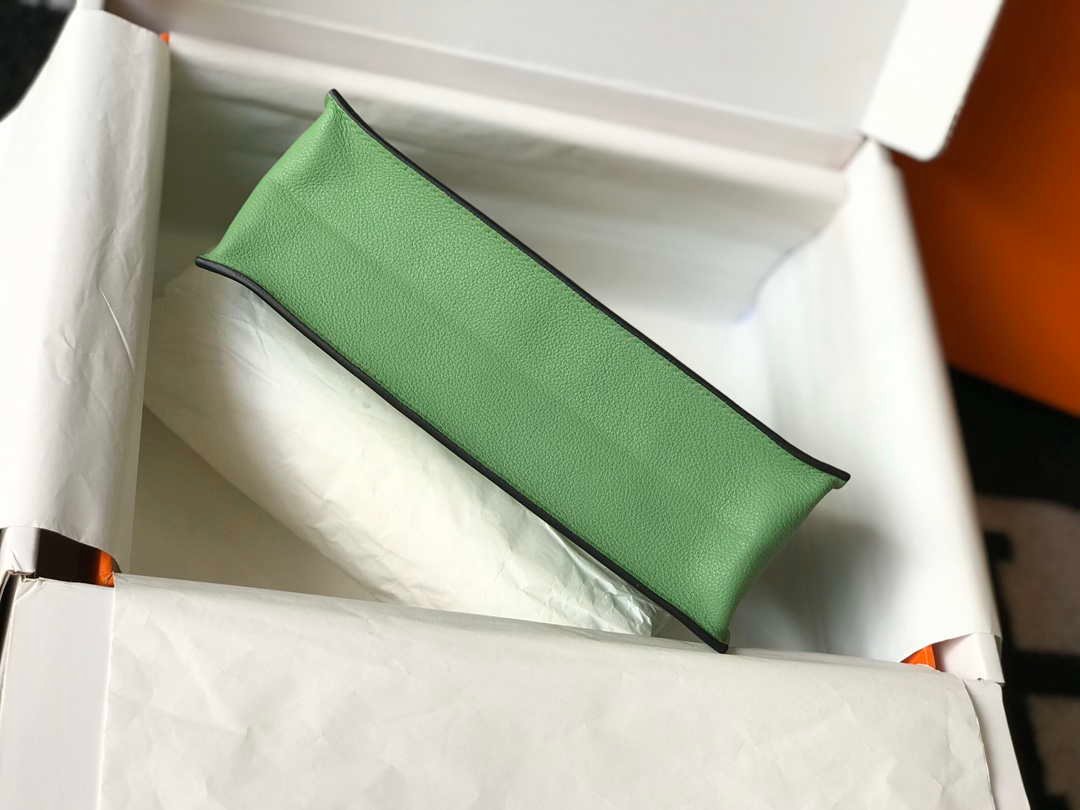 Replica Hermes Kelly Danse 22cm Leather Bag 20362 Avocado Green