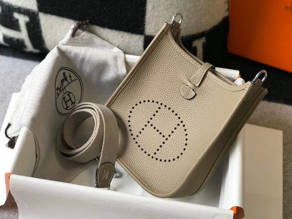 Replica Hermes Evelyne Bag Designer Hermes Mini Crossbody Real Bag 20425 Light Grey