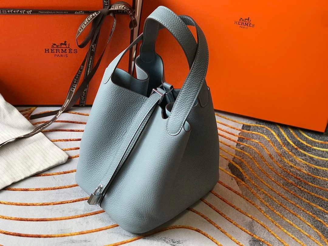 Replica Hermes H056289 Picotin Lock 18 22 Bag H330017