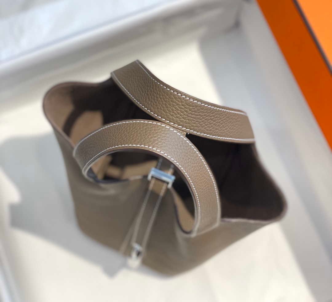 Replica Hermes H056289 Picotin Lock 18 22 Bag H330006