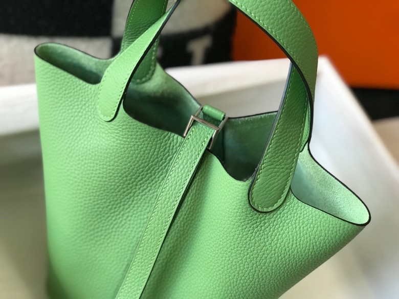 Replica Hermes H056289 Picotin Lock 18 22 Bag H330004