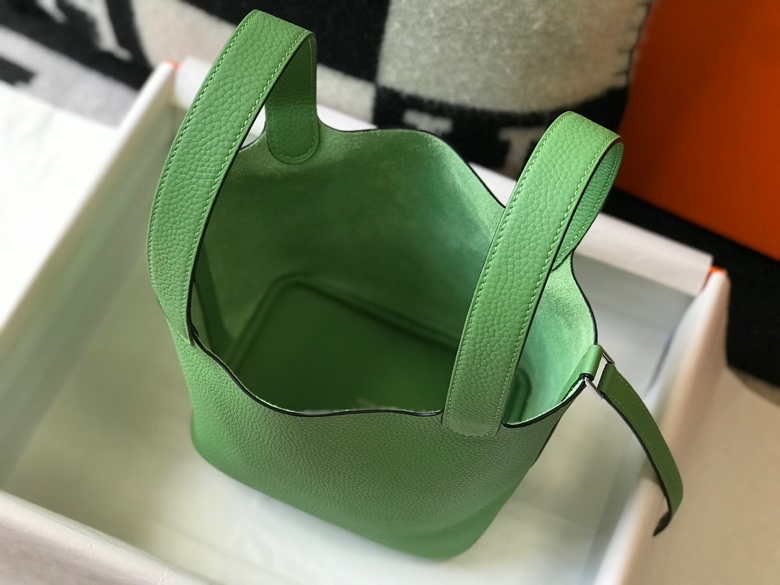 Replica Hermes H056289 Picotin Lock 18 22 Bag H330004