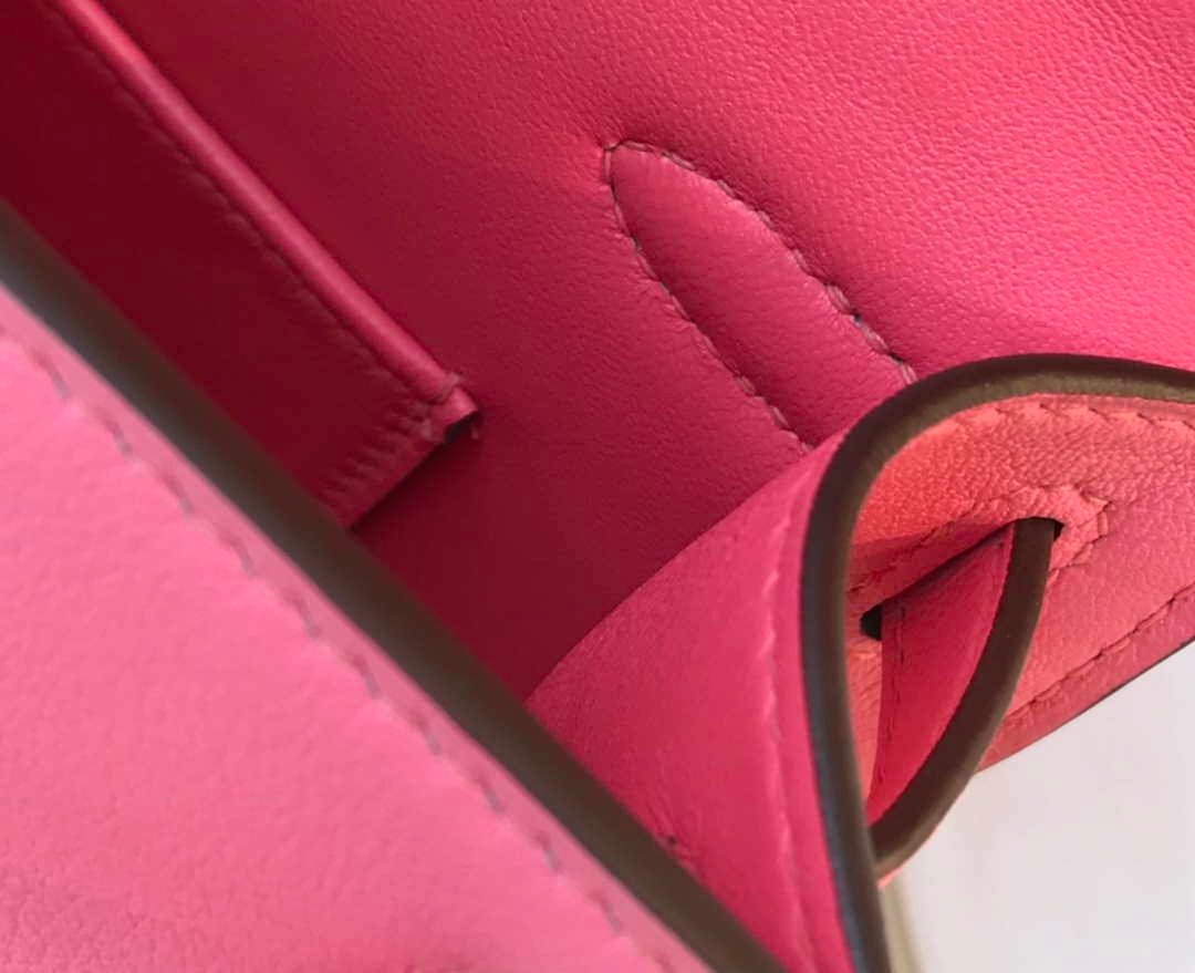 Replica Hermes Mini Kelly Pouchette Swift Leather clutch bag Gold H230250