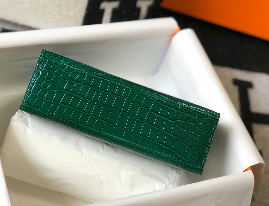 Replica Hermes Mini Kelly Pouchette Crocodile Leather H230238 Green