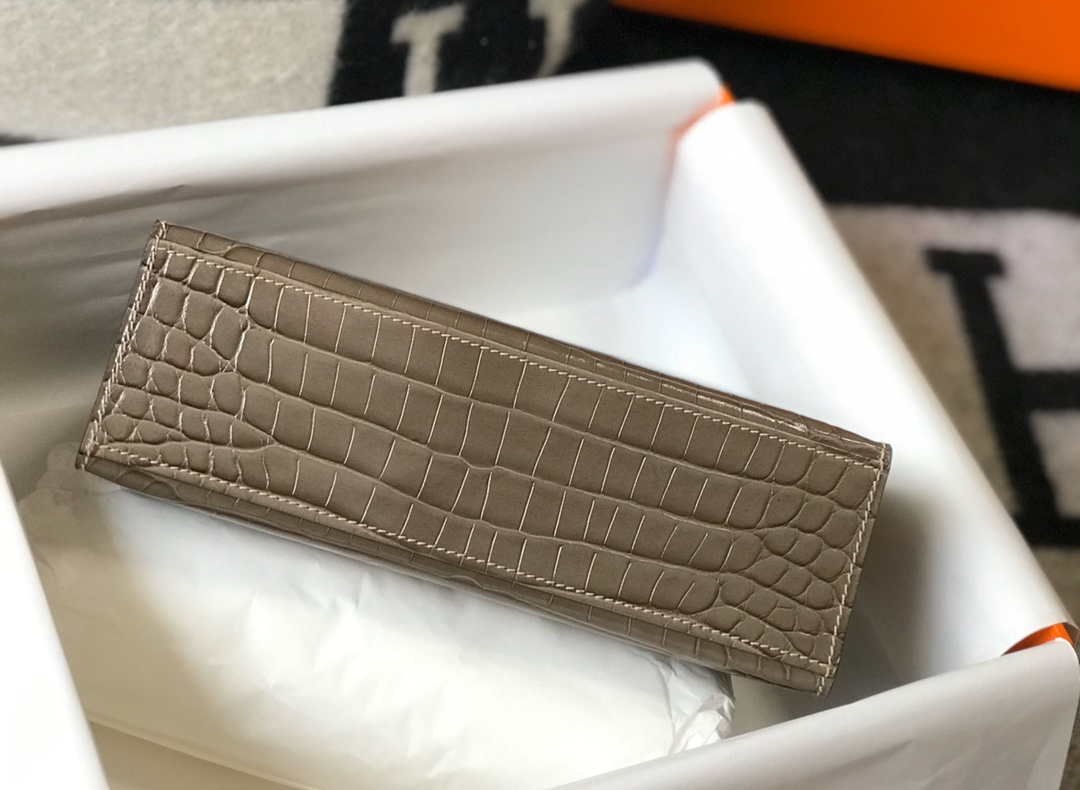 Replica Hermes Mini Kelly Pouchette Crocodile Leather H230237 Oragano