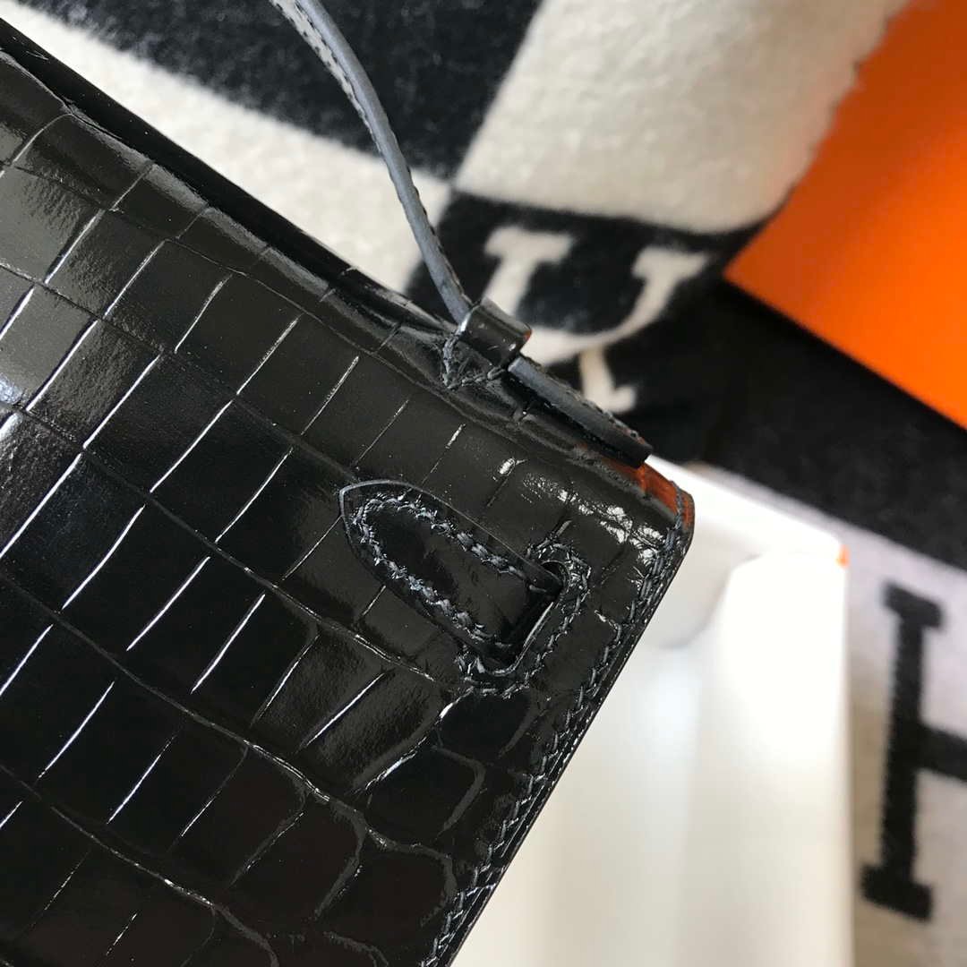 Replica Hermes Mini Kelly Pouchette Crocodile Leather H230234 Black