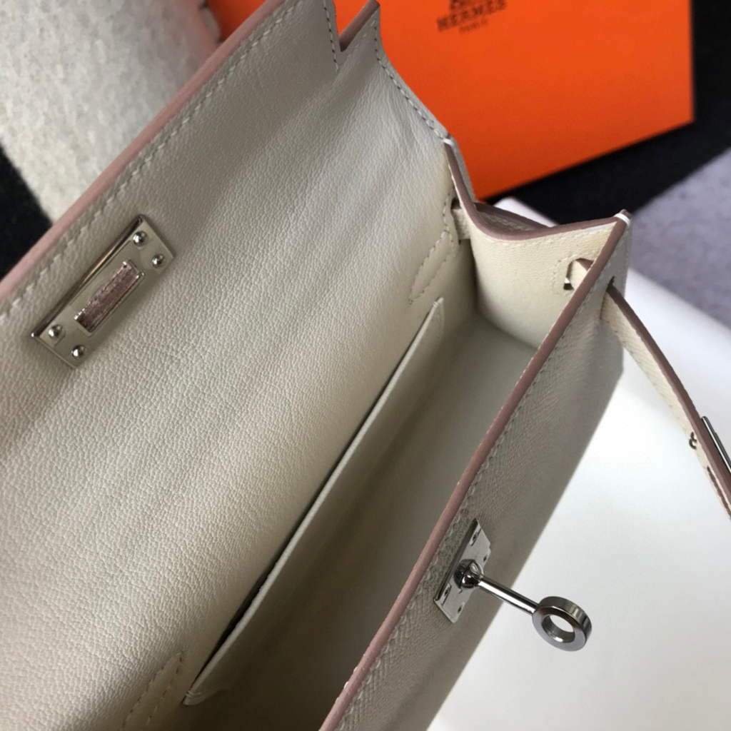 Replica Hermes Kelly Bag Hermes 19CM Epsom Shoulder Mini Bag Beige Silver buckle 20457