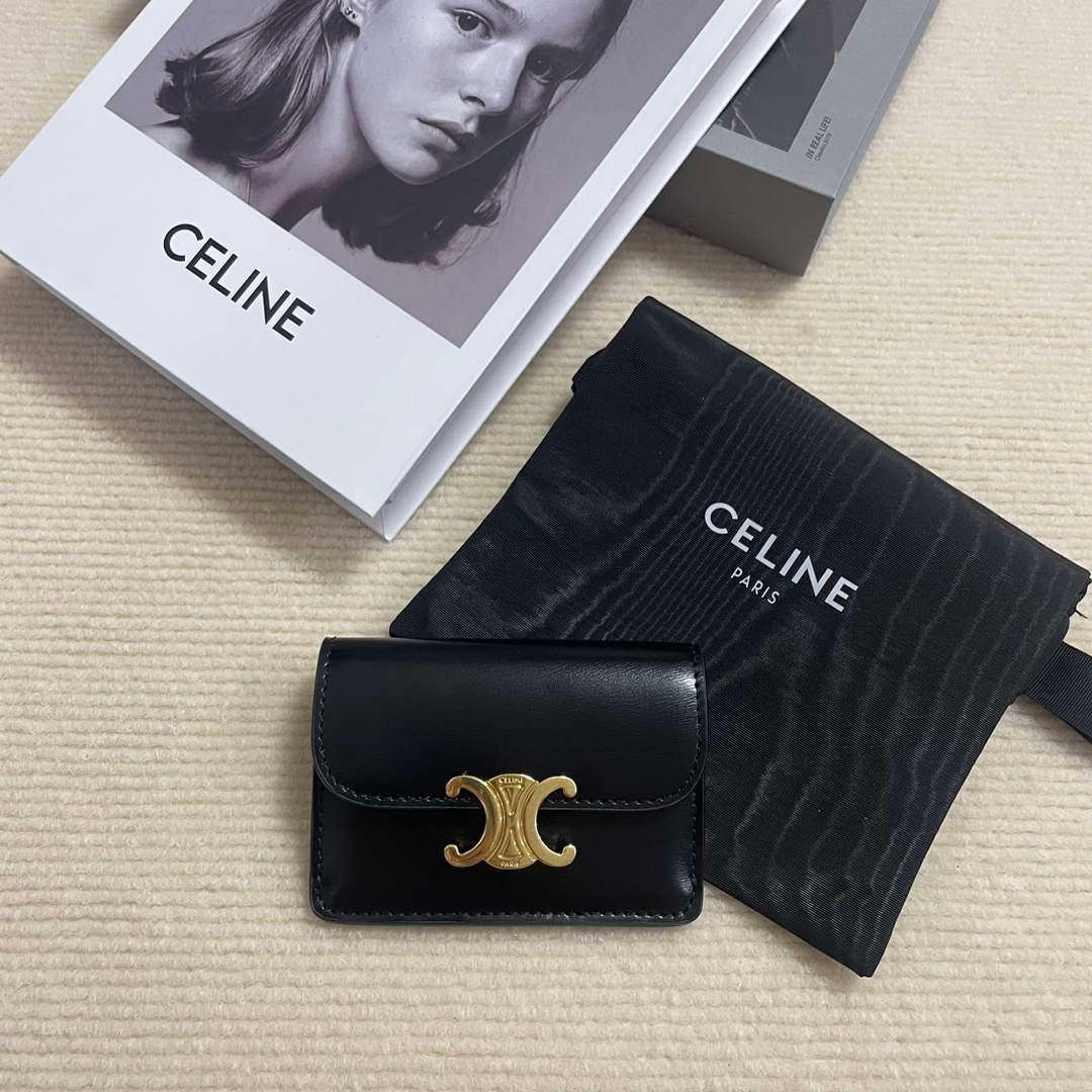 Replica Celine 10I583 Card Holder With Flap Triomphe In Shiny Calfskin Black