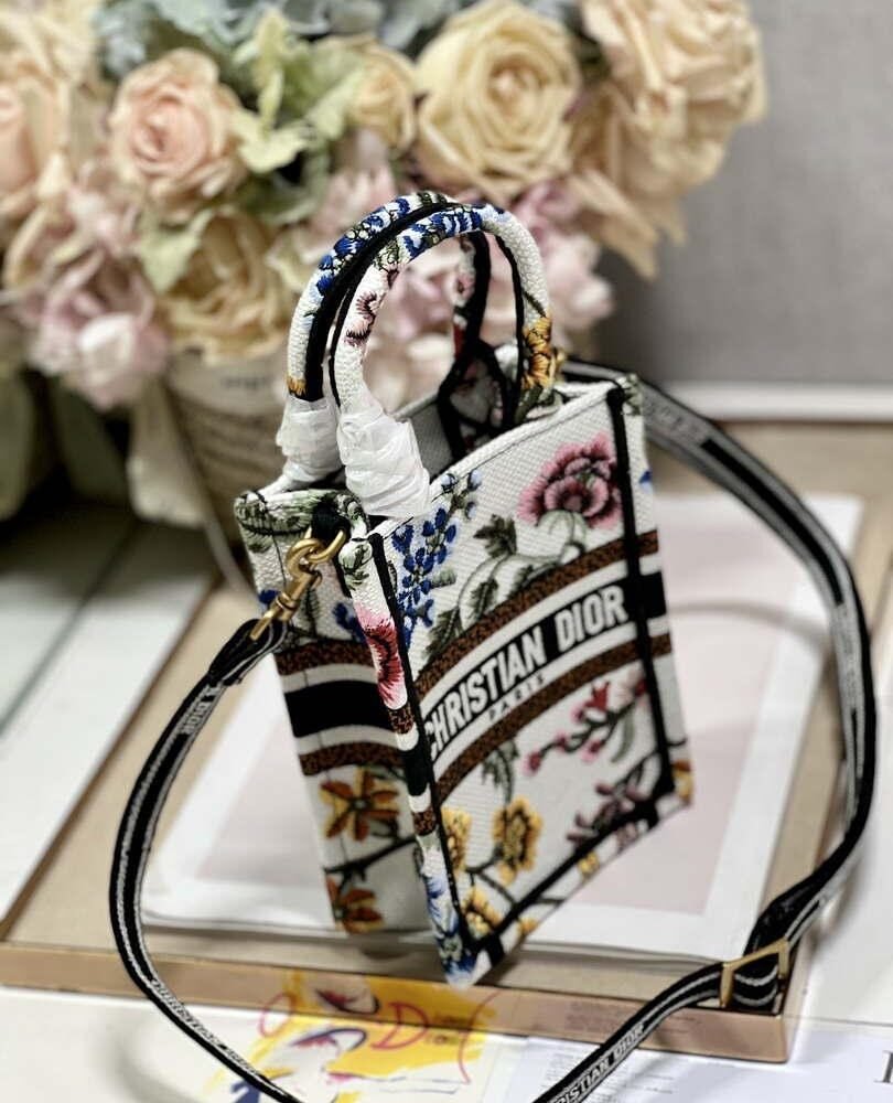 Replica Dior S5555 Mini Dior Book Tote Phone Bag White multicolor embroidery S1101