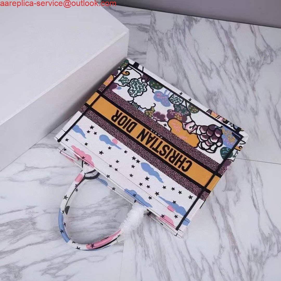 Replica Dior Medium Book Tote Latte Dior Ciel de Rêve Embroidery M1296