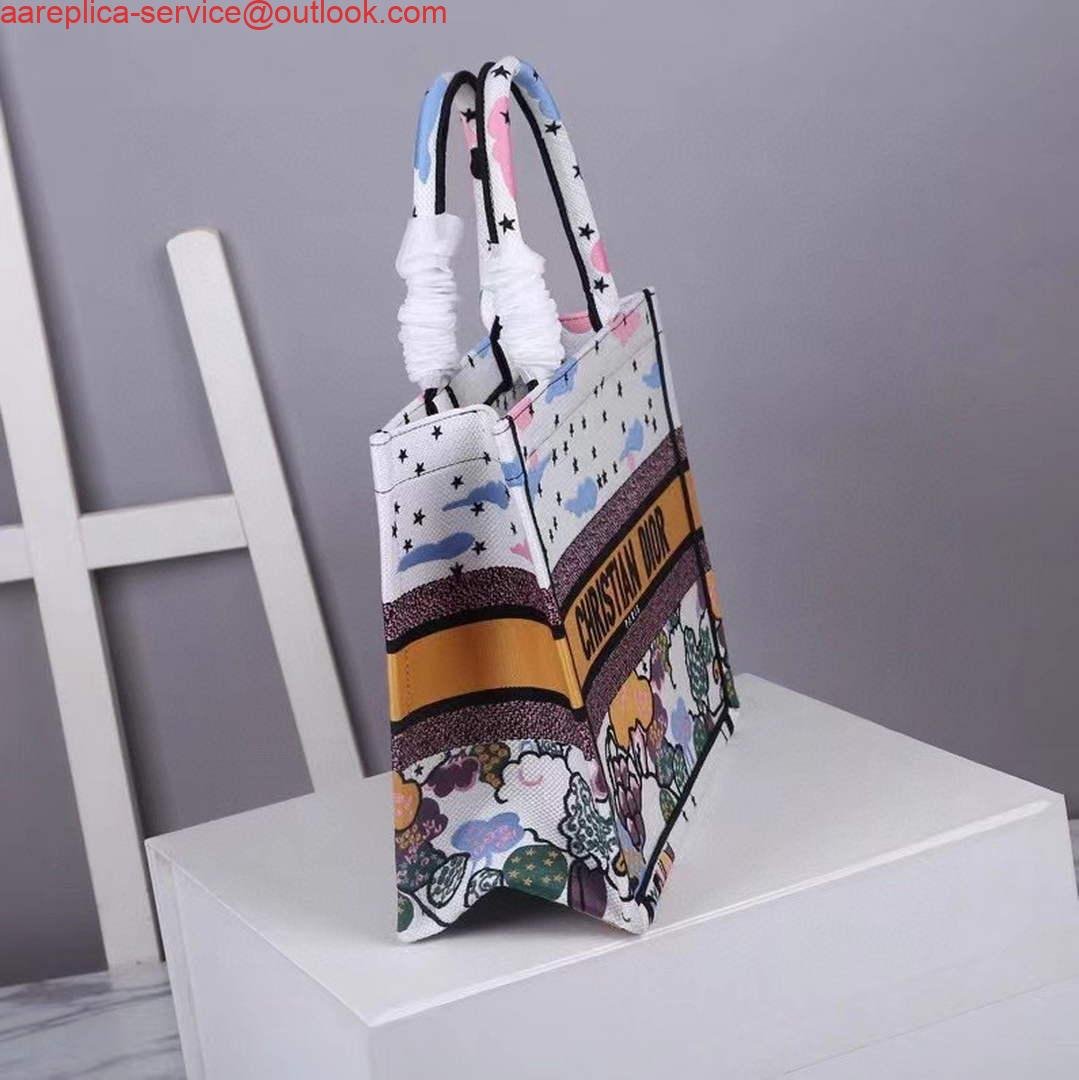 Replica Dior Medium Book Tote Latte Dior Ciel de Rêve Embroidery M1296