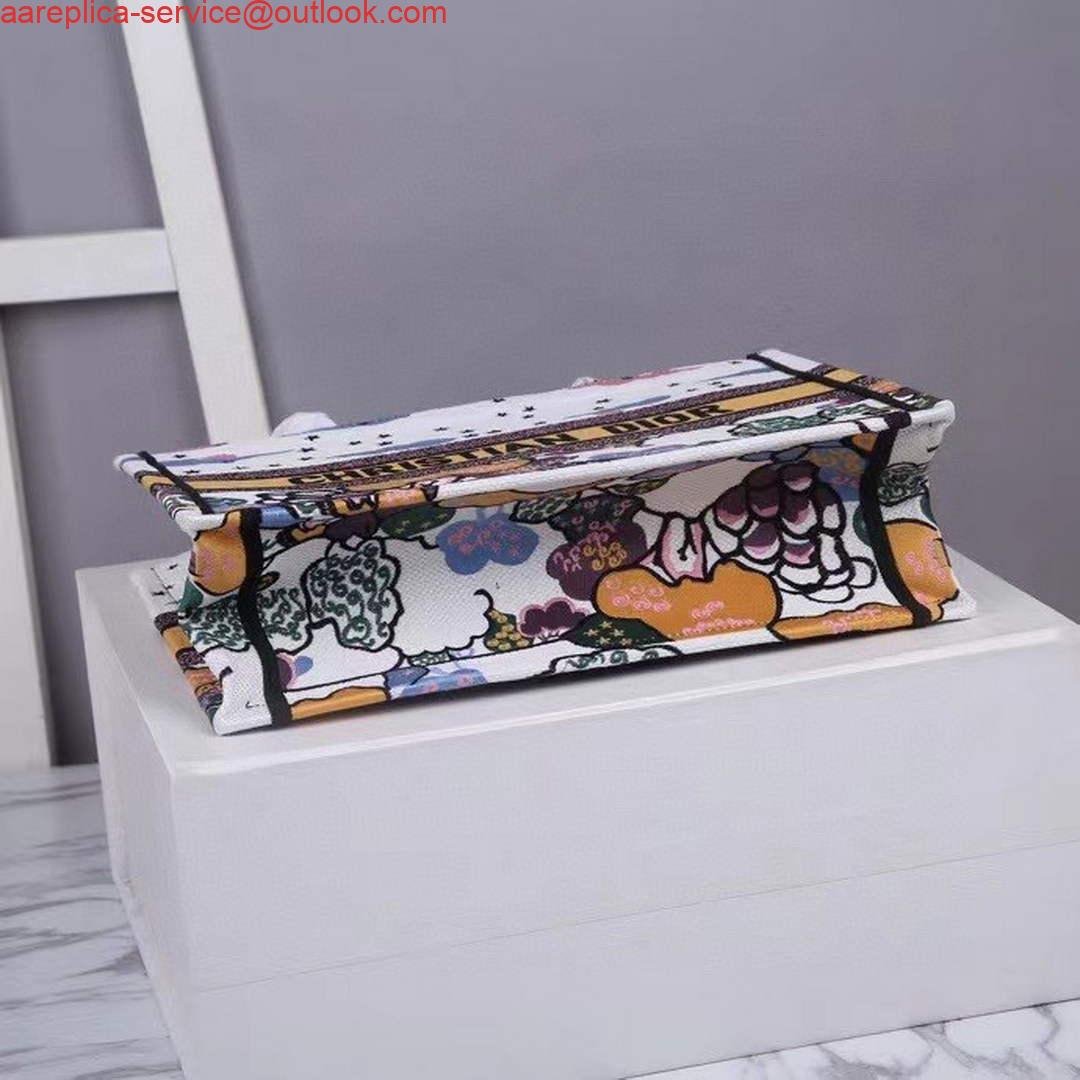 Replica Dior Medium Book Tote Latte Dior Ciel de Rêve Embroidery M1296