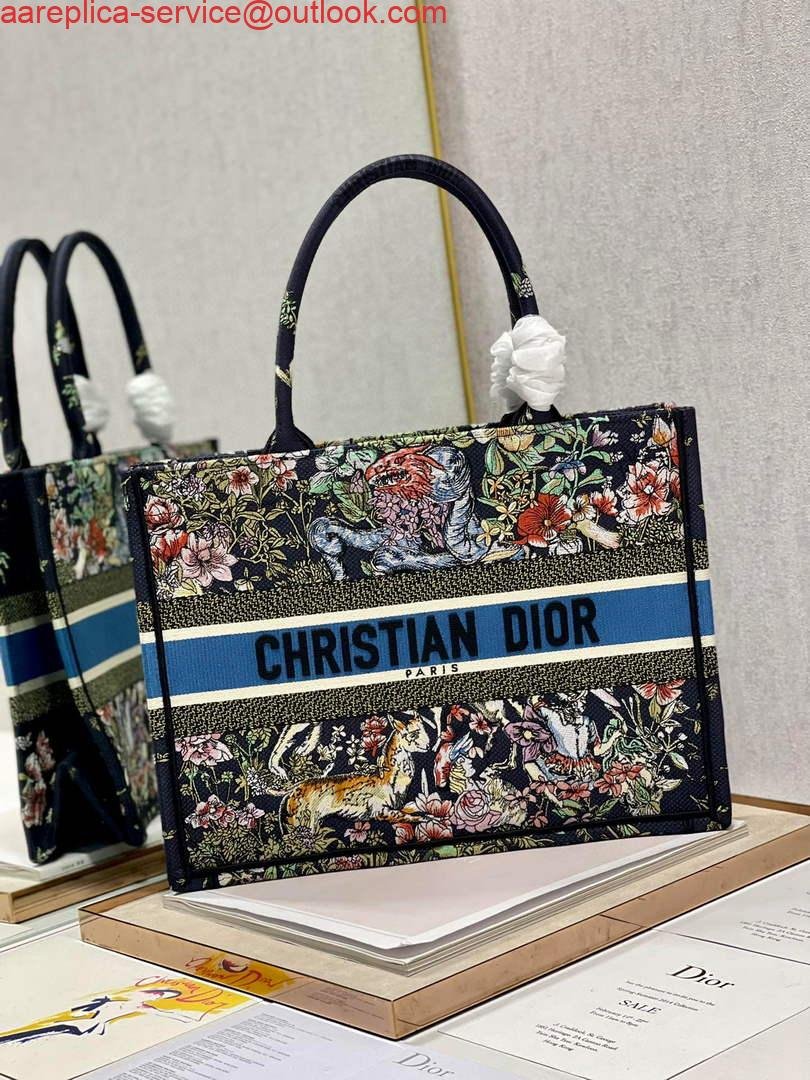 Replica Dior M1296 Medium Book Tote D-Constellation embroidery in shades of blue