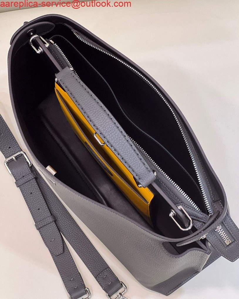 Replica Fendi 7VA529 Peekaboo ISeeU Medium Gray Leather Bag