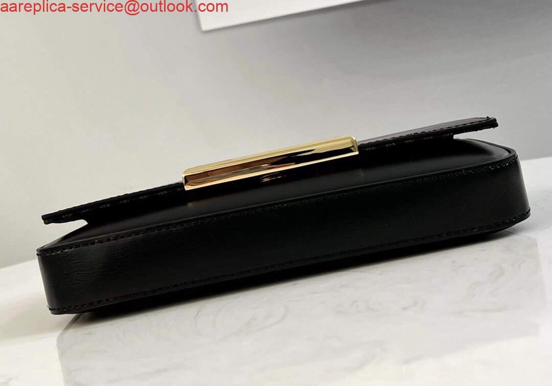 654da89b22610.jpg Replica Fendi 8521 Baguette Chain Midi Shoulder Bag Black