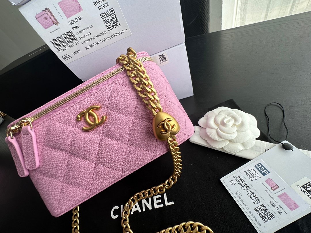 Replica Chanel Classic Wallet On Chain Best Pink Copy Ap0250