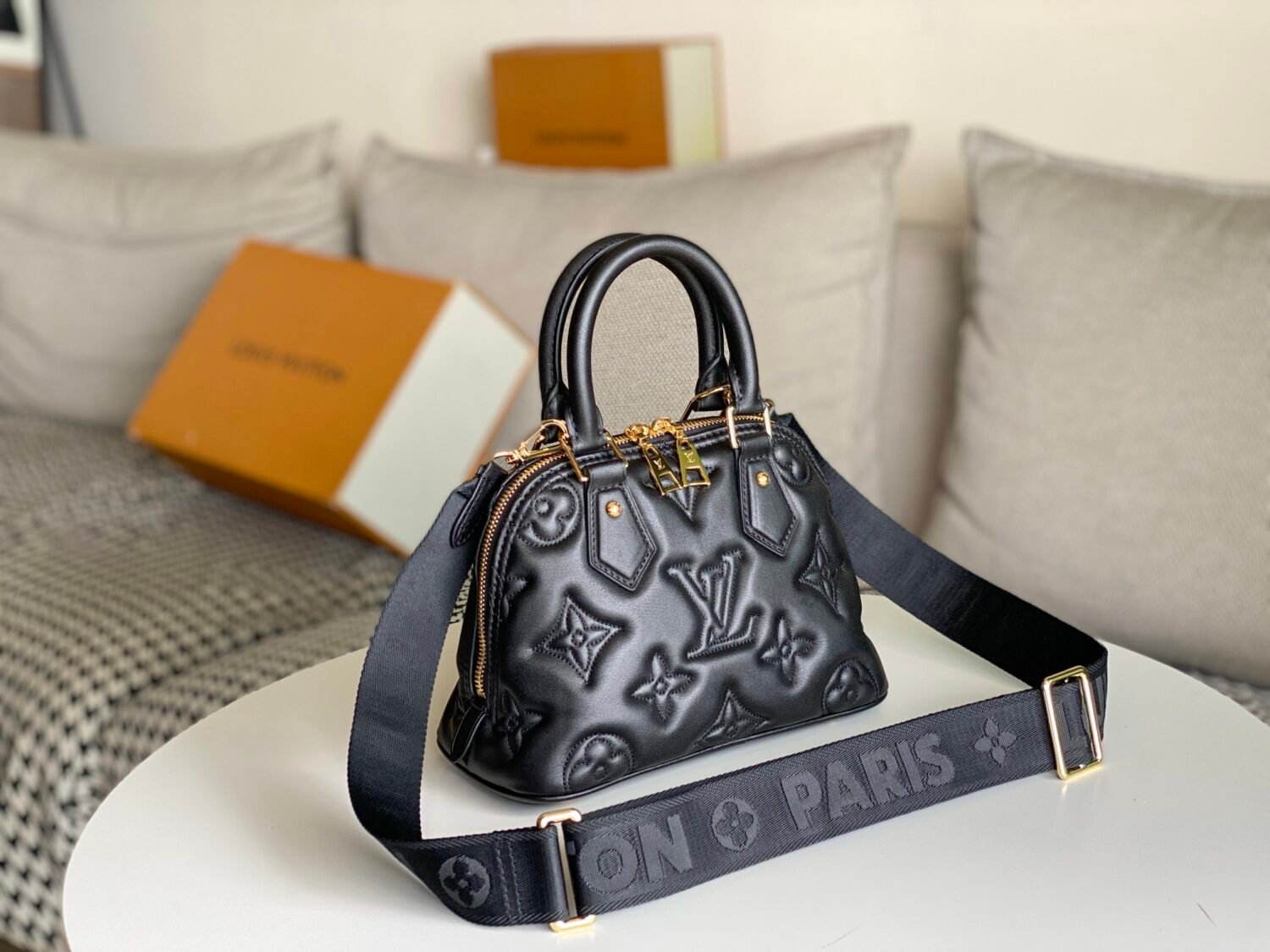 Replica Louis Vuitton Alma BB Bag Black LV M59793