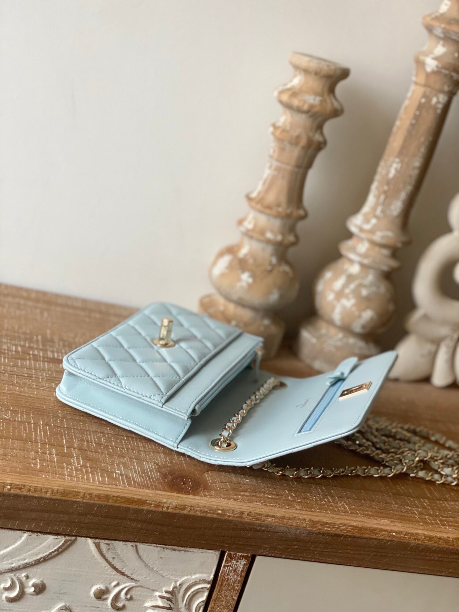 Replica 1:1 Mirror Chanel Wallet On Copy Chain Cloud Blue Ap1450
