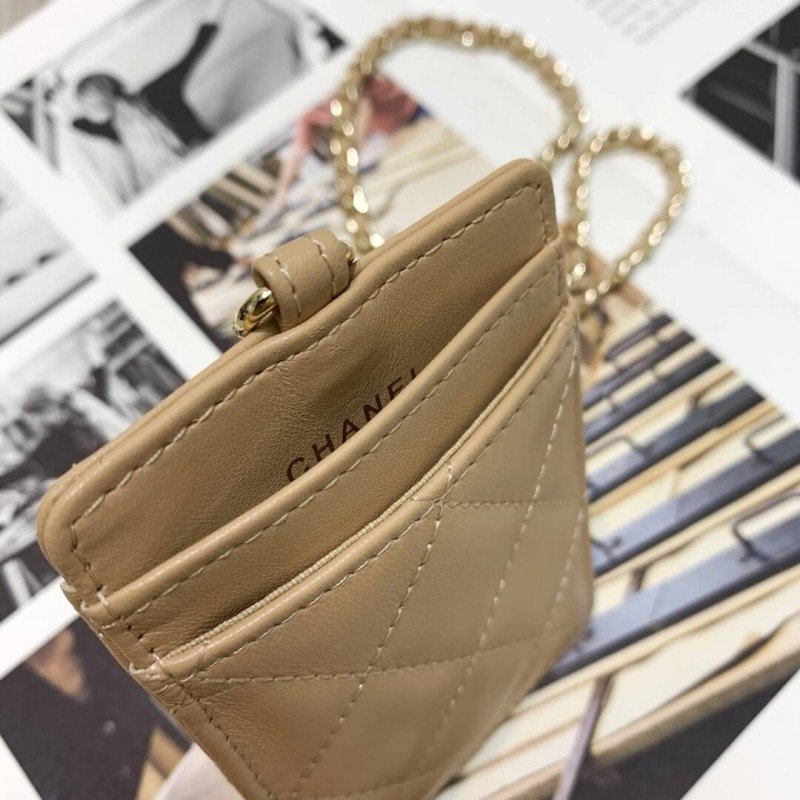 Replica Chanel Top Quality AAA+ 19 In The Fall Of The New Camellias Work The Cards The Card Pack 86068
