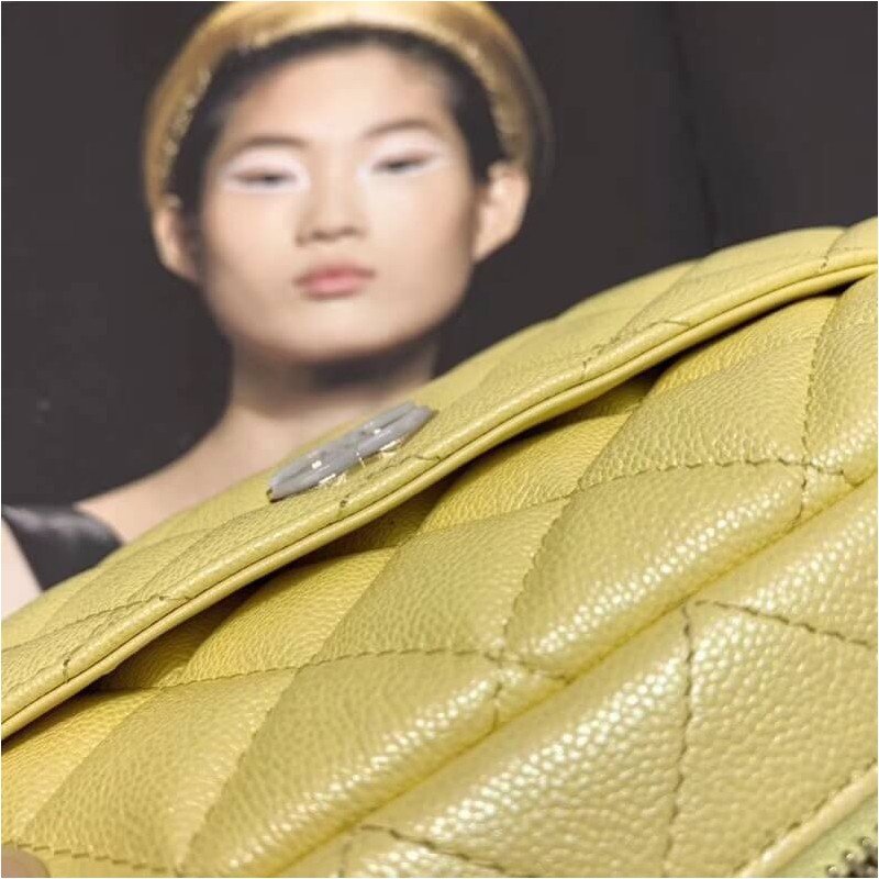 Replica Chanel Top Camera Case Replica A1003