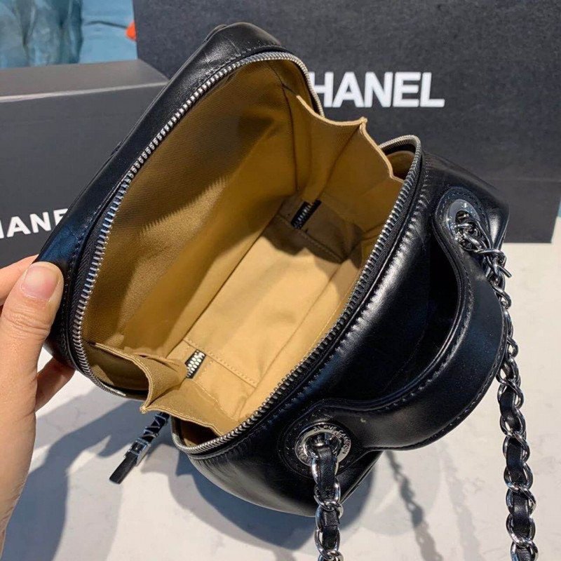 High Replica UK Chanel Camera Case Bag 18Cm As1323