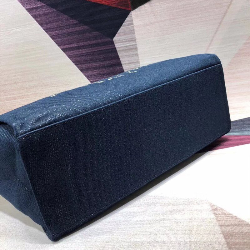 chanel-deauville-tote-38cm-canvas-bag-a66941-denim-bluegold-5.jpg Replica Chanel Deauville Tote High 38Cm Cheap Canvas Bag A66941 Denim Blue/Gold