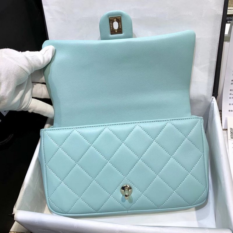 High Quality Replica Chanel Flap Bag With Large Fashion Bi-Color Chain As1353