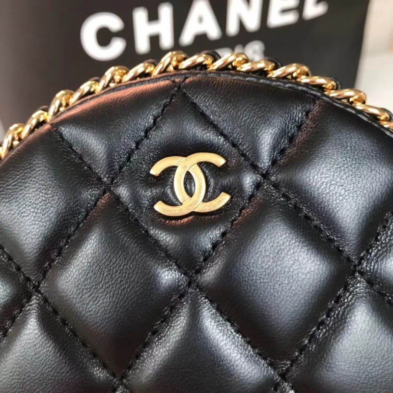 Replica Chanel Round Top Clutch Chain Replica Bag A70657
